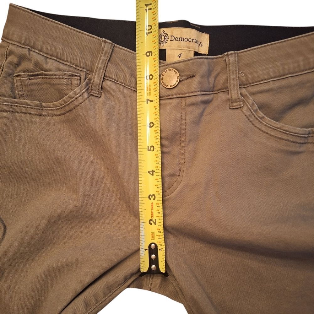 Democracy Ab Technology Modest TAN Jean Bermuda Shorts Women's 4 Stretch Denim - Picture 6 of 11